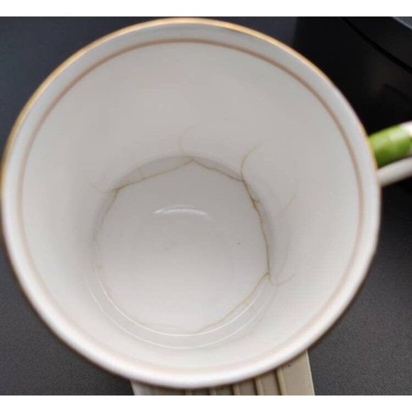 Vintage Aynsley England Bone China Demitasse Cups and Saucers Set of 4 White and - Picture 9 of 10